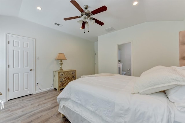 1706 Rockland Dr, Austin, TX 78748 - bedroom with vaulted ceiling, light wood-style flooring, recessed lighting, ensuite bath, and a ceiling fan