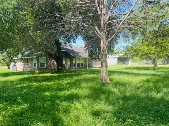 224 Crooked Hollow Dr, Elgin, TX 78621 - view of yard