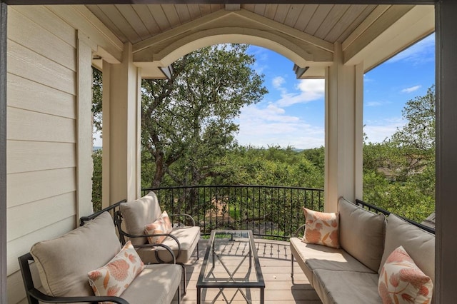 604 Flamingo Cv, Lakeway, TX 78734 - balcony with an outdoor living space