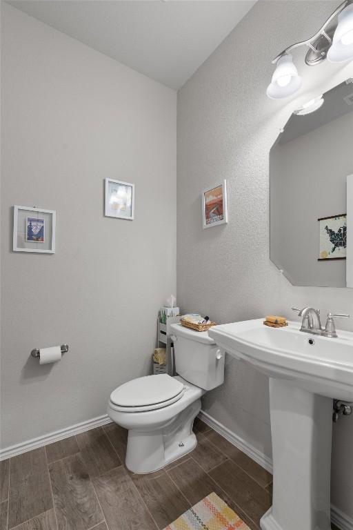 11717 Reindeer Dr, Austin, TX 78754 - bathroom with wood finish floors