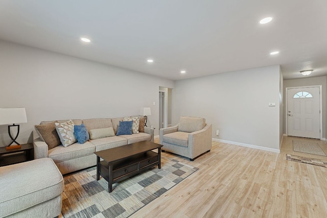 2106 Ponciana Loop, Austin, TX 78744 - photo 8