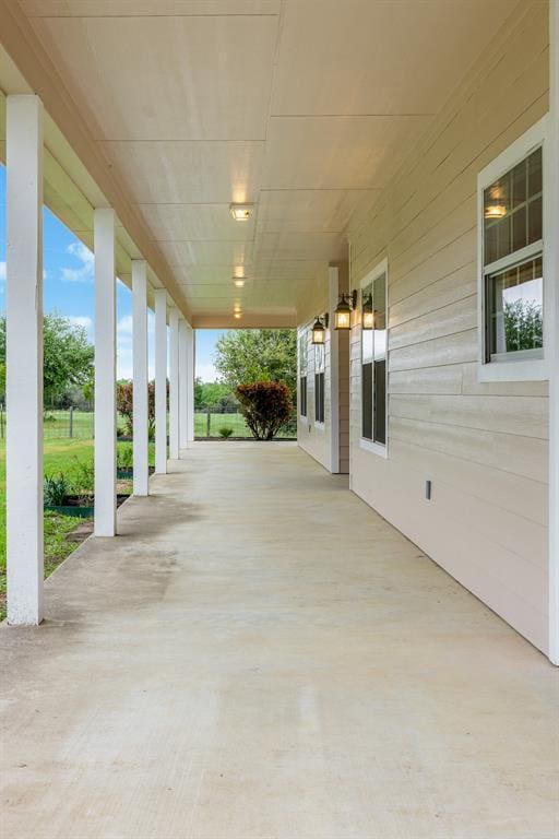 10565 N 77th Hwy, Lexington, TX 78947 - view of patio