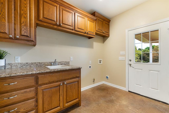 10565 N 77th Hwy, Lexington, TX 78947 - washroom with hookup for an electric dryer, washer hookup, cabinet space, and hookup for a gas dryer