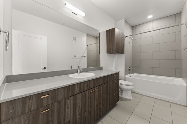 4361 S Congress Ave Unit 514, Austin, TX 78745 - full bathroom with vanity, tile patterned flooring, and bathtub / shower combination