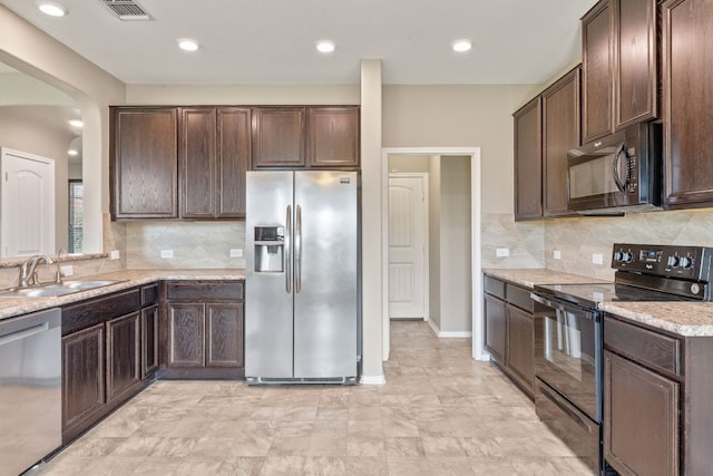 6825 Horseshoe Pond Dr, Del Valle, TX 78617 - photo 17