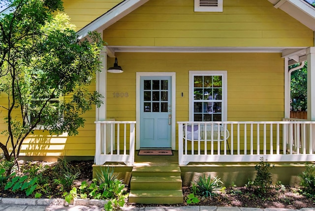 1608 Hether St, Austin, TX 78704 - property entrance featuring a porch
