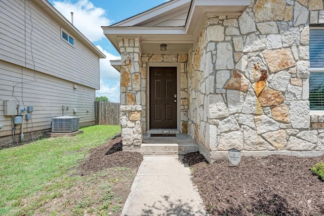 486 Nottingham Loop, Kyle, TX 78640 - view of exterior entry with stone siding