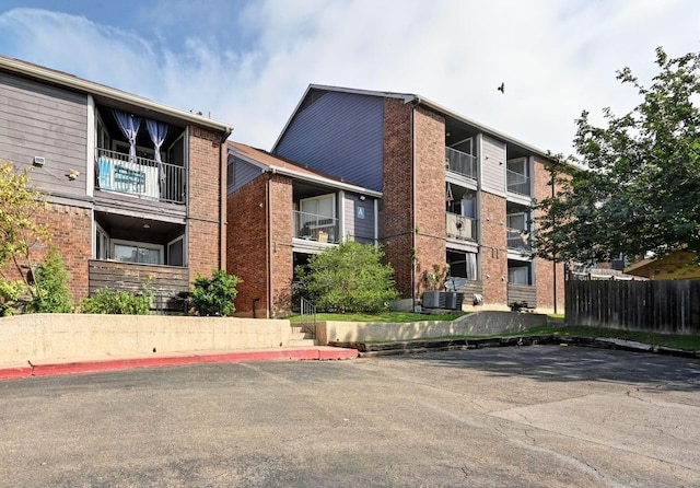 1840 Burton Dr Unit 231, Austin, TX 78741 - photo 5