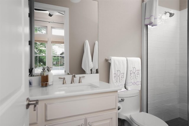 303 Marina View Ct Unit 23A, Austin, TX 78734 - full bath featuring a shower stall and vanity
