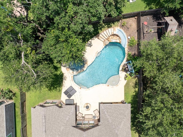 2843 Nolina Ln, Round Rock, TX 78681 - bird's eye view of a pool