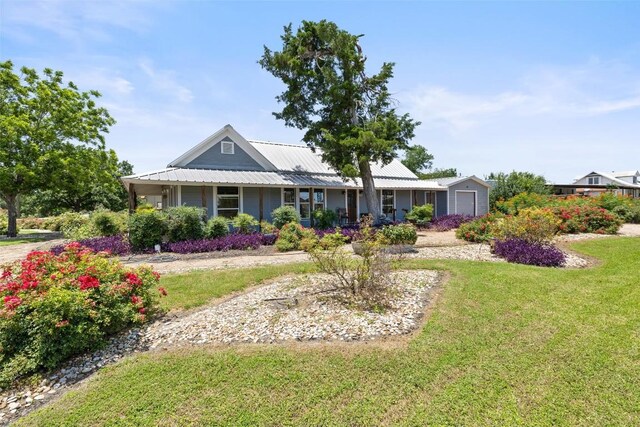 104 S 1st St, Thorndale, TX 76577 - photo 1