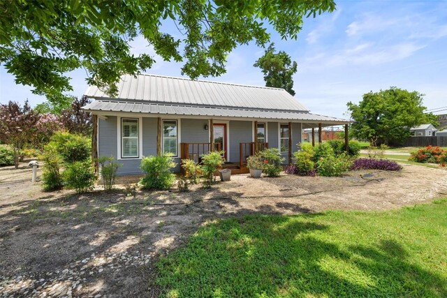 104 S 1st St, Thorndale, TX 76577 - photo 27