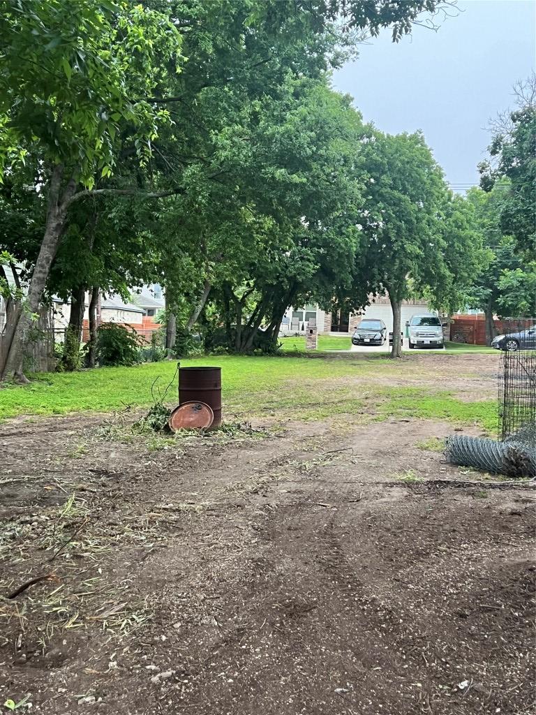 602 E Pfluger St, Pflugerville, TX 78660