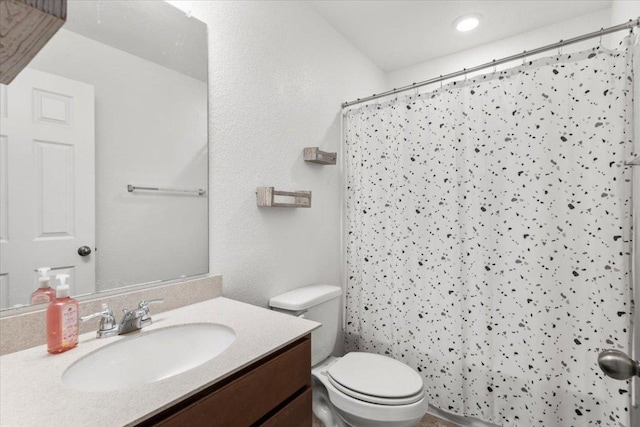 239 Crimson Ln, Kyle, TX 78640 - full bath featuring vanity, a shower with shower curtain, and recessed lighting