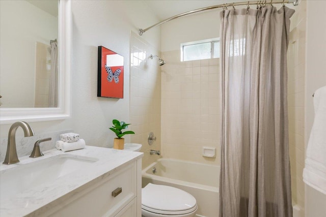12806 Heinemann Dr, Austin, TX 78727 - full bath with shower / tub combo with curtain and vanity