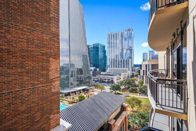 311 W 5th St Unit 1008, Austin, TX 78701 - balcony with a view of skyline