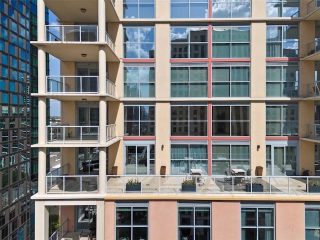 98 San Jacinto Blvd Unit 1502, Austin, TX 78701 - photo 35
