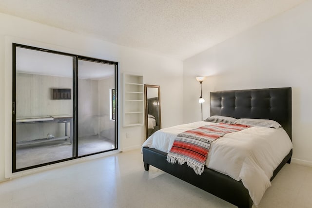 8702 Wildridge Dr, Austin, TX 78759 - bedroom with a textured ceiling