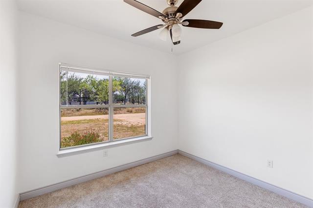 111 E Mesquite Dr, Granite Shoals, TX 78654 - photo 15