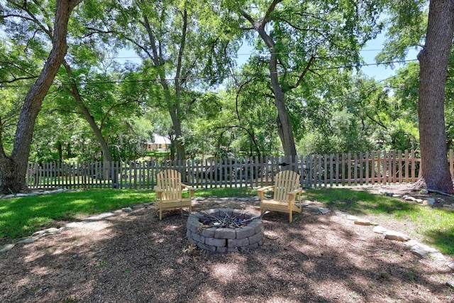507 S Lake Creek Dr, Round Rock, TX 78681 - view of yard with a fire pit