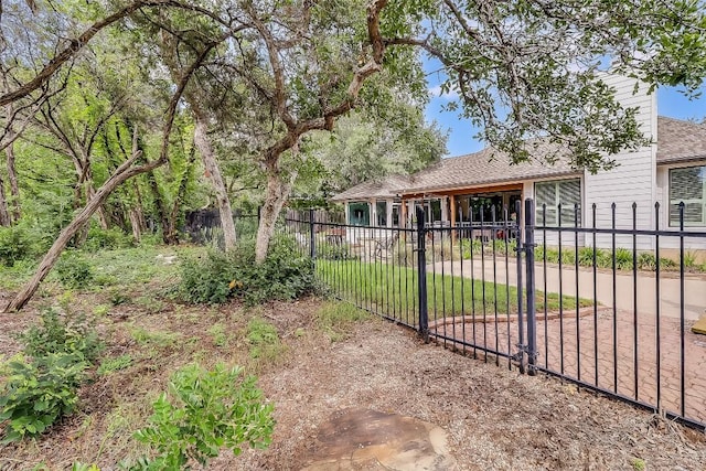 3110 Barton Point Dr, Austin, TX 78733 - view of fenced yard