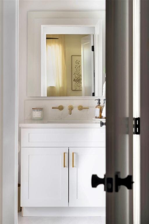 5806 Burnhill Dr, Austin, TX 78745 - bathroom with vanity