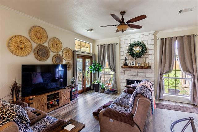 1207 Sunset Dr, Marble Falls, TX 78654 - photo 5