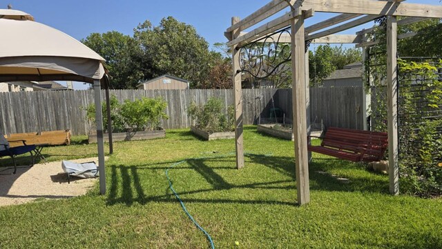 211 Valley Run Trl, Elgin, TX 78621 - view of yard with a pergola