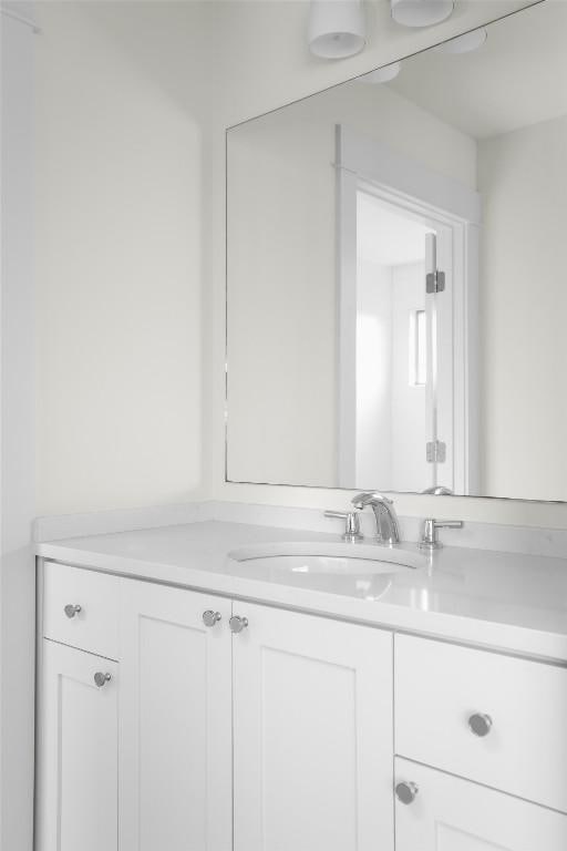 4001 Firstview Dr, Austin, TX 78731 - bathroom featuring vanity