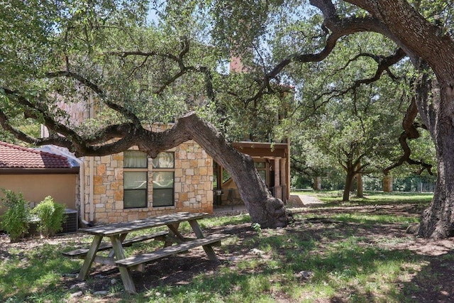 300 San Gabriel Village Blvd Unit 423, Georgetown, TX 78626 - view of yard