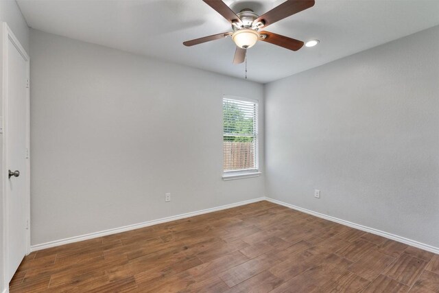 620 Lavaca Loop, Elgin, TX 78621 - unfurnished room featuring wood finished floors, a ceiling fan, and recessed lighting