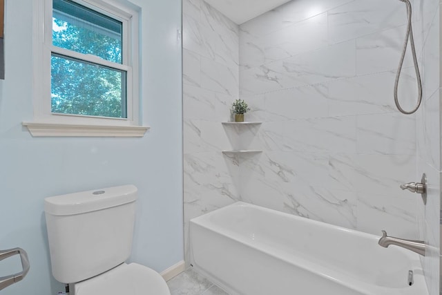 8206 Avocet Dr, Austin, TX 78745 - full bath featuring toilet and shower / bathtub combination