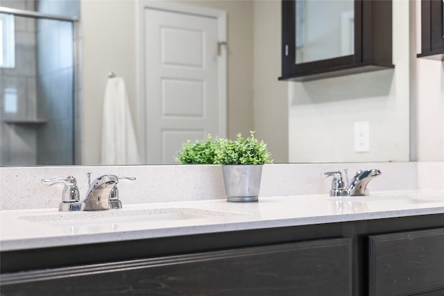 1901 Owens Ln, Lago Vista, TX 78645 - bathroom featuring double vanity