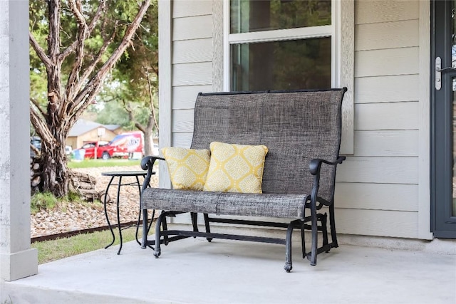 1901 Owens Ln, Lago Vista, TX 78645 - view of balcony