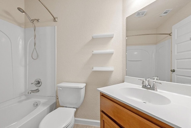 1900 Tramson Dr Unit 94C, Austin, TX 78741 - full bathroom with vanity, bathing tub / shower combination, and a textured wall