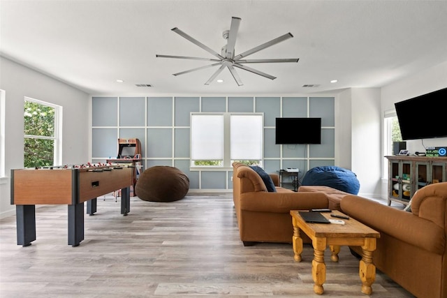 400 Oak Crest Ln, Georgetown, TX 78628 - playroom featuring recessed lighting, light wood-style floors, healthy amount of natural light, and a ceiling fan