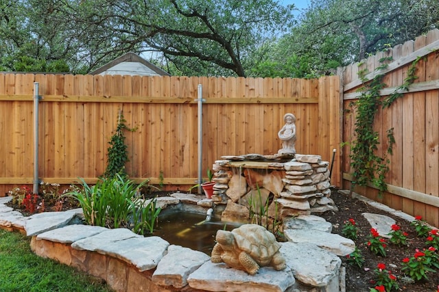 6905 Rudi Cv, Austin, TX 78759 - view of yard