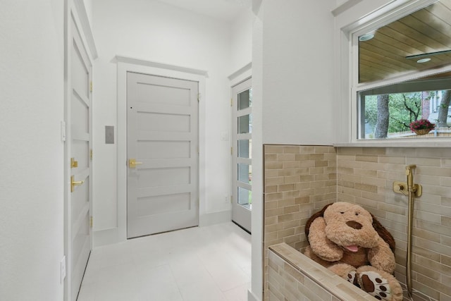6905 Rudi Cv, Austin, TX 78759 - view of bathroom