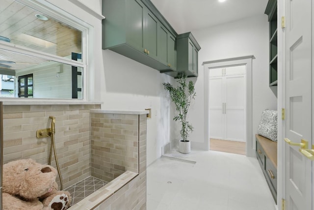 6905 Rudi Cv, Austin, TX 78759 - view of bathroom