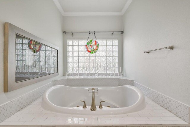 9105 Westminster Glen Ave, Austin, TX 78730 - bathroom with a whirlpool tub and crown molding