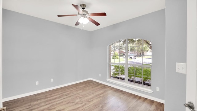 1086 Sussex Way, Round Rock, TX 78665 - empty room featuring wood finished floors and a ceiling fan