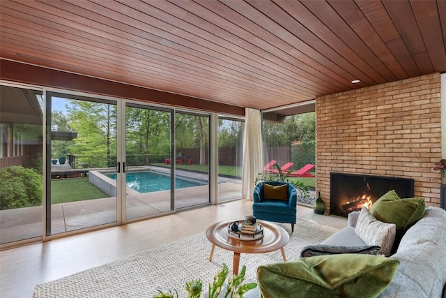4506 Crestway Dr, Austin, TX 78731 - sunroom / solarium with healthy amount of natural light