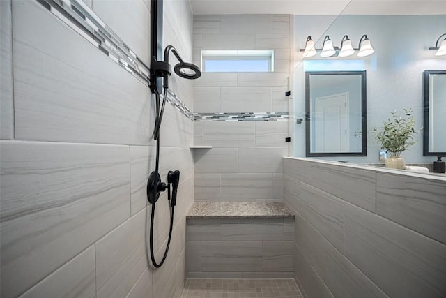 2541 Reunion Blvd, Austin, TX 78737 - full bath with a tile shower