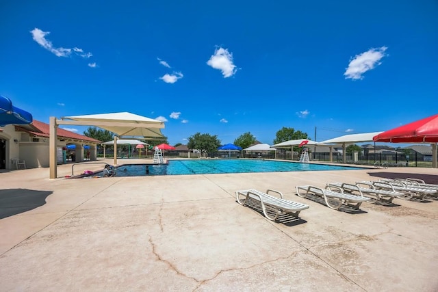 6401 Quinton Dr, Austin, TX 78747 - community pool with a patio area