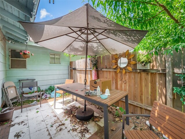 8508 Dryfield Dr, Austin, TX 78758 - view of patio