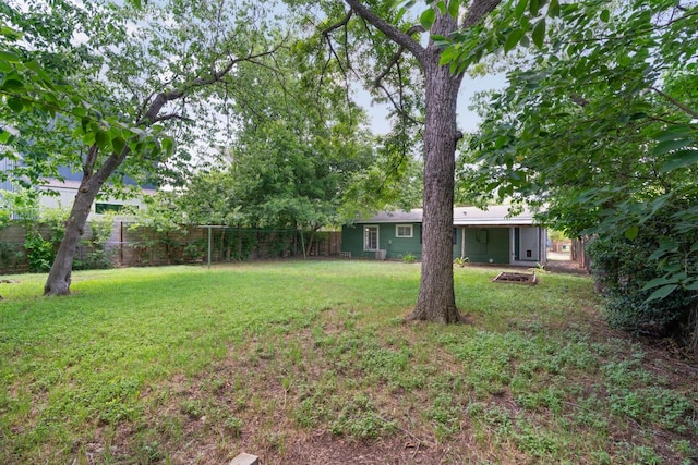1040 Rosemont St, Austin, TX 78723 - view of yard