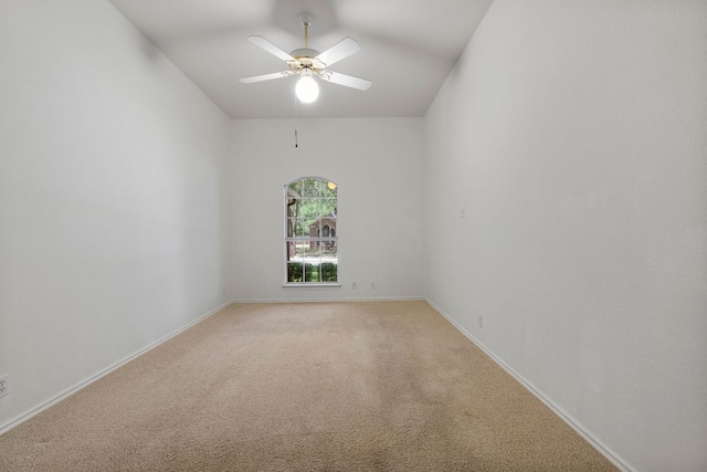 4917 Flaming Oak Cv, Austin, TX 78749 - unfurnished room with light colored carpet and a ceiling fan