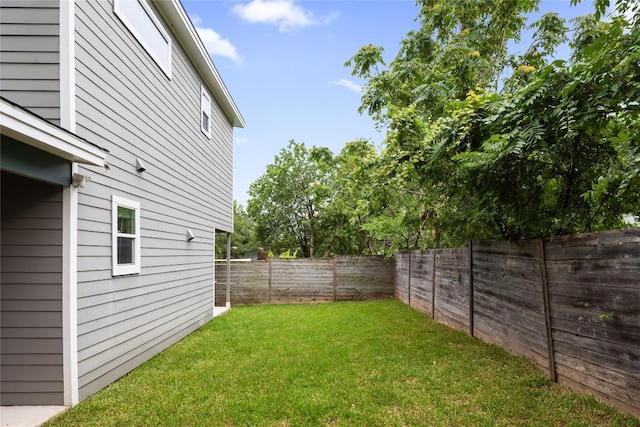 7606 Providence Ave Unit B, Austin, TX 78752 - view of fenced backyard