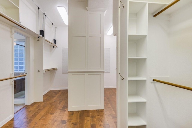 17120 Northlake Hills Dr, Jonestown, TX 78645 - spacious closet featuring hardwood / wood-style flooring