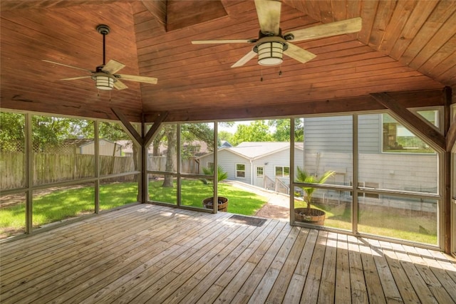 2119 Rabb Rd, Austin, TX 78704 - unfurnished sunroom featuring ceiling fan and vaulted ceiling